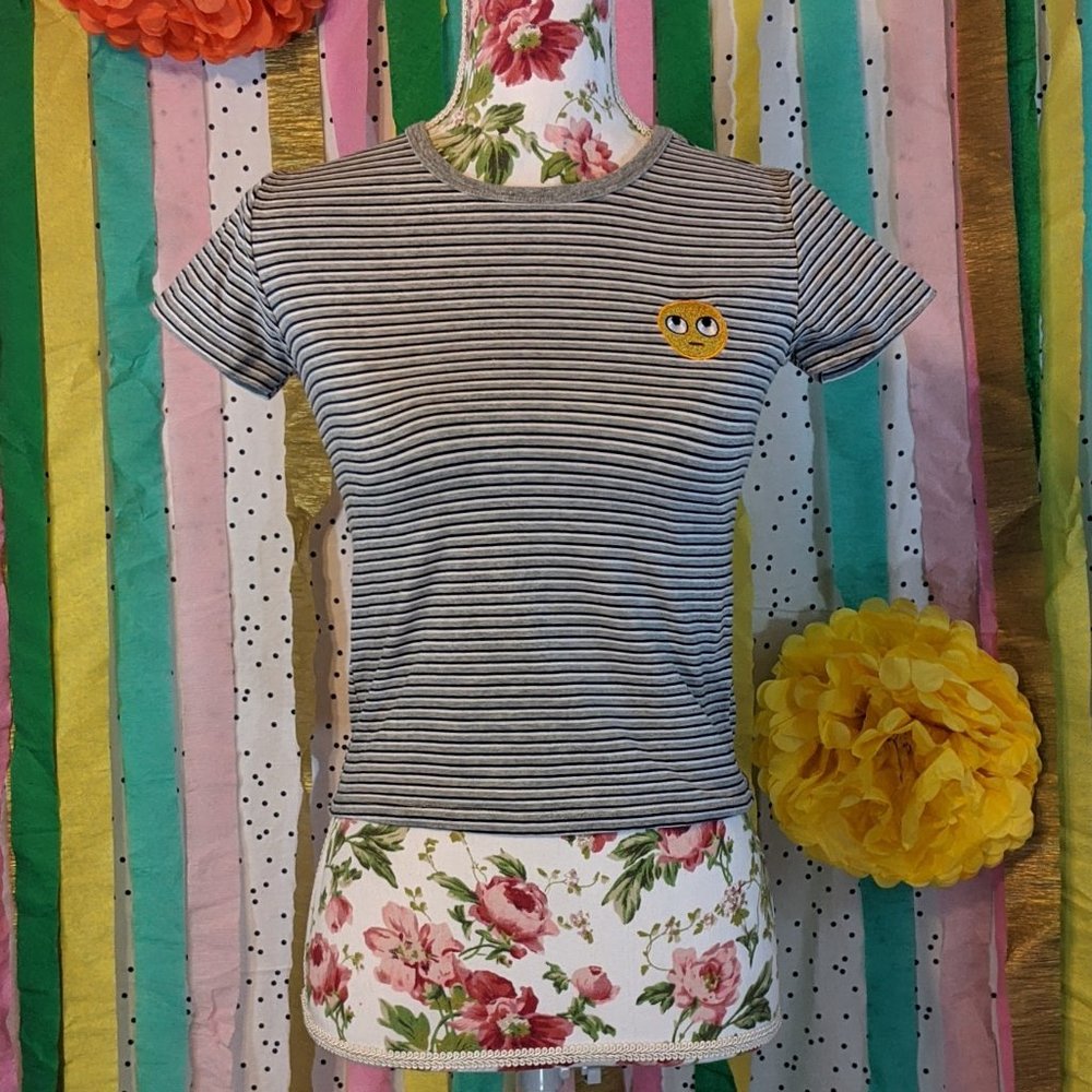Forever 21 Emoji Tee - Size S